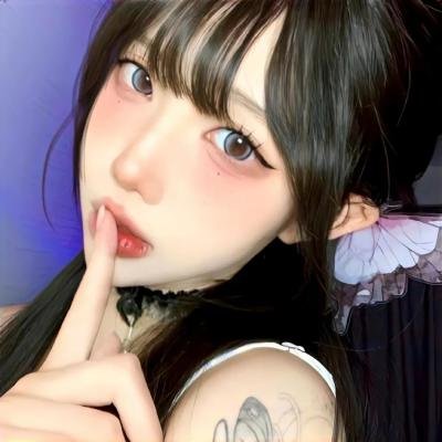 白色女孩